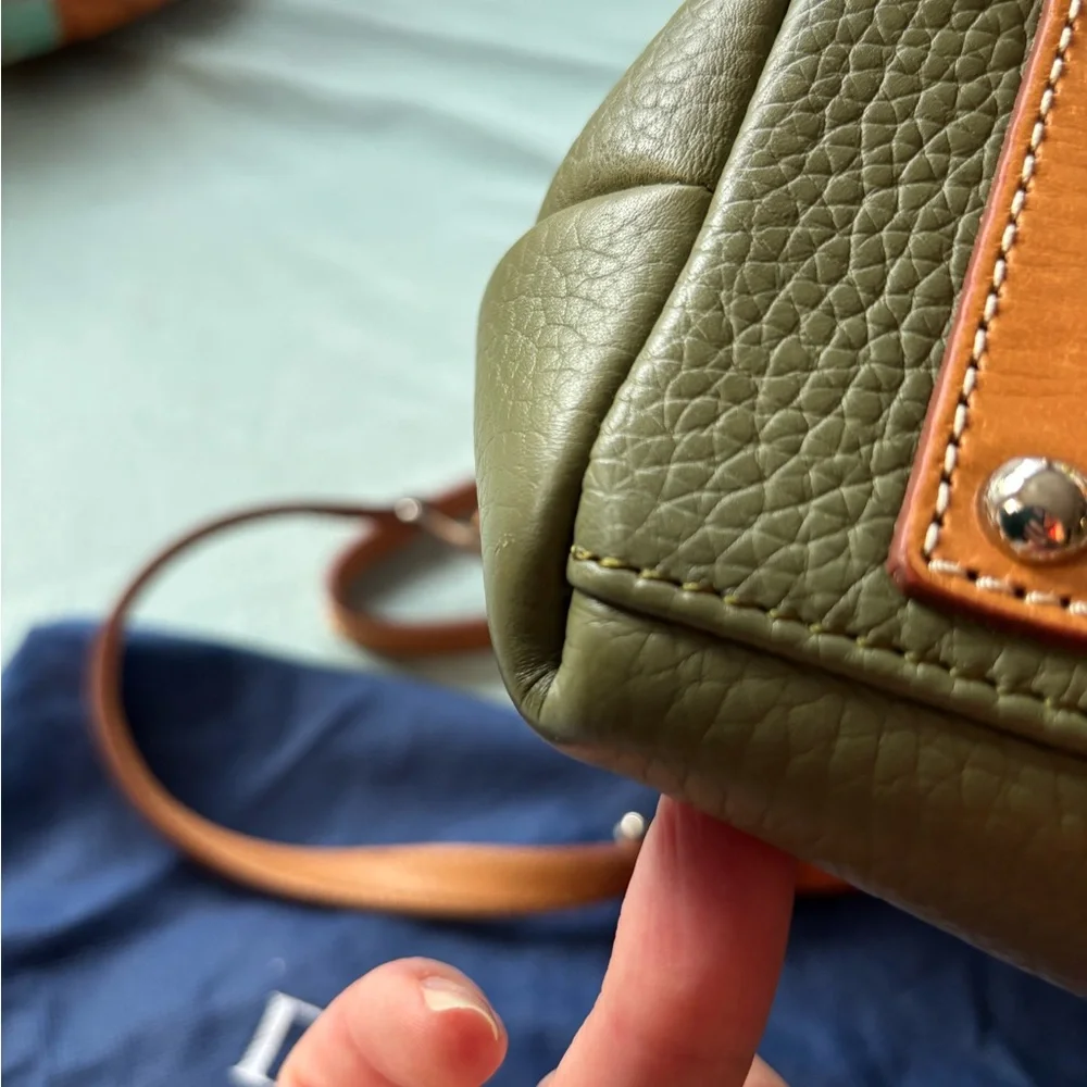 Dooney & Bourke Olive Green Tan Natural Pebbled Leather Crossbody Shoulder FALL - Picture 8 of 16